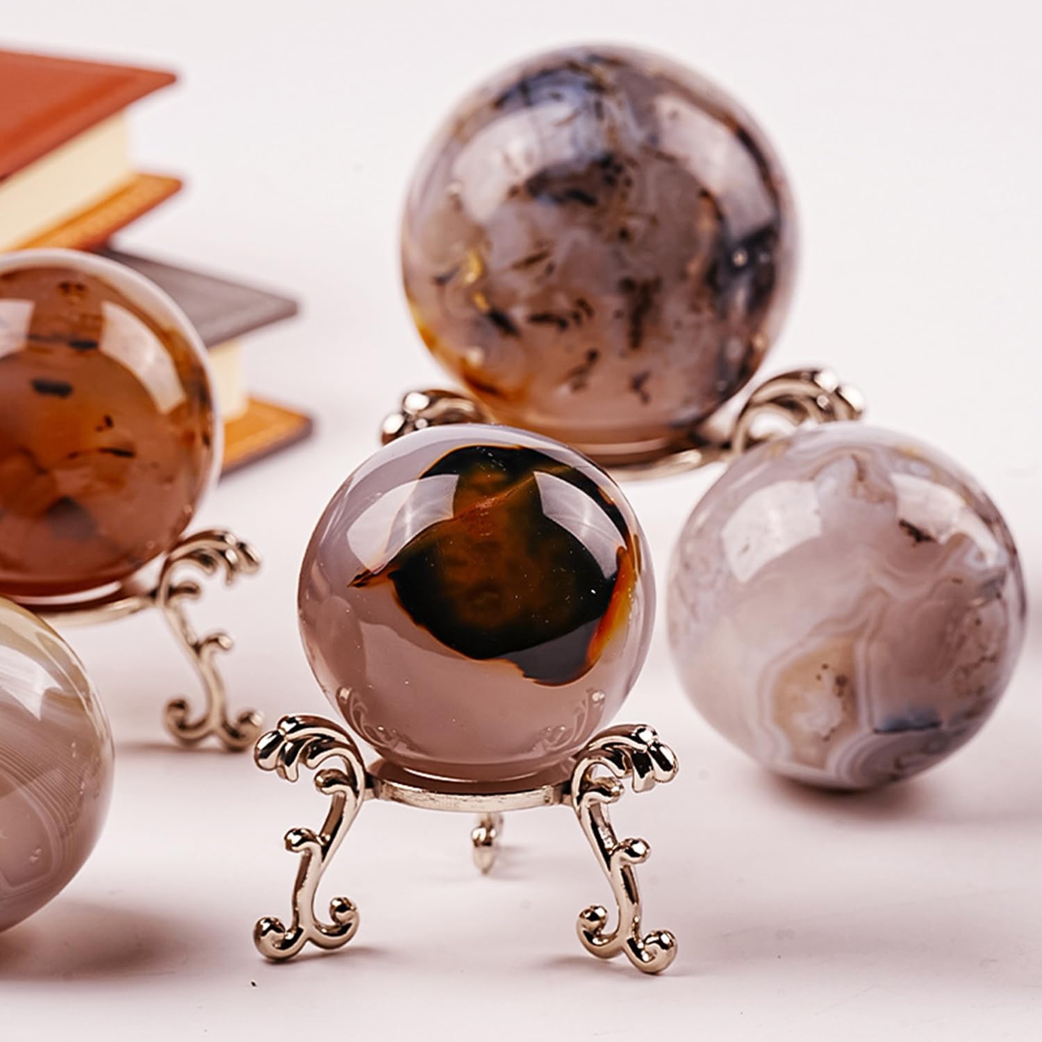 Natürliche Achat-Edelsteinkugel, Ozean-Chalcedon-Kristallkugel-Ornament