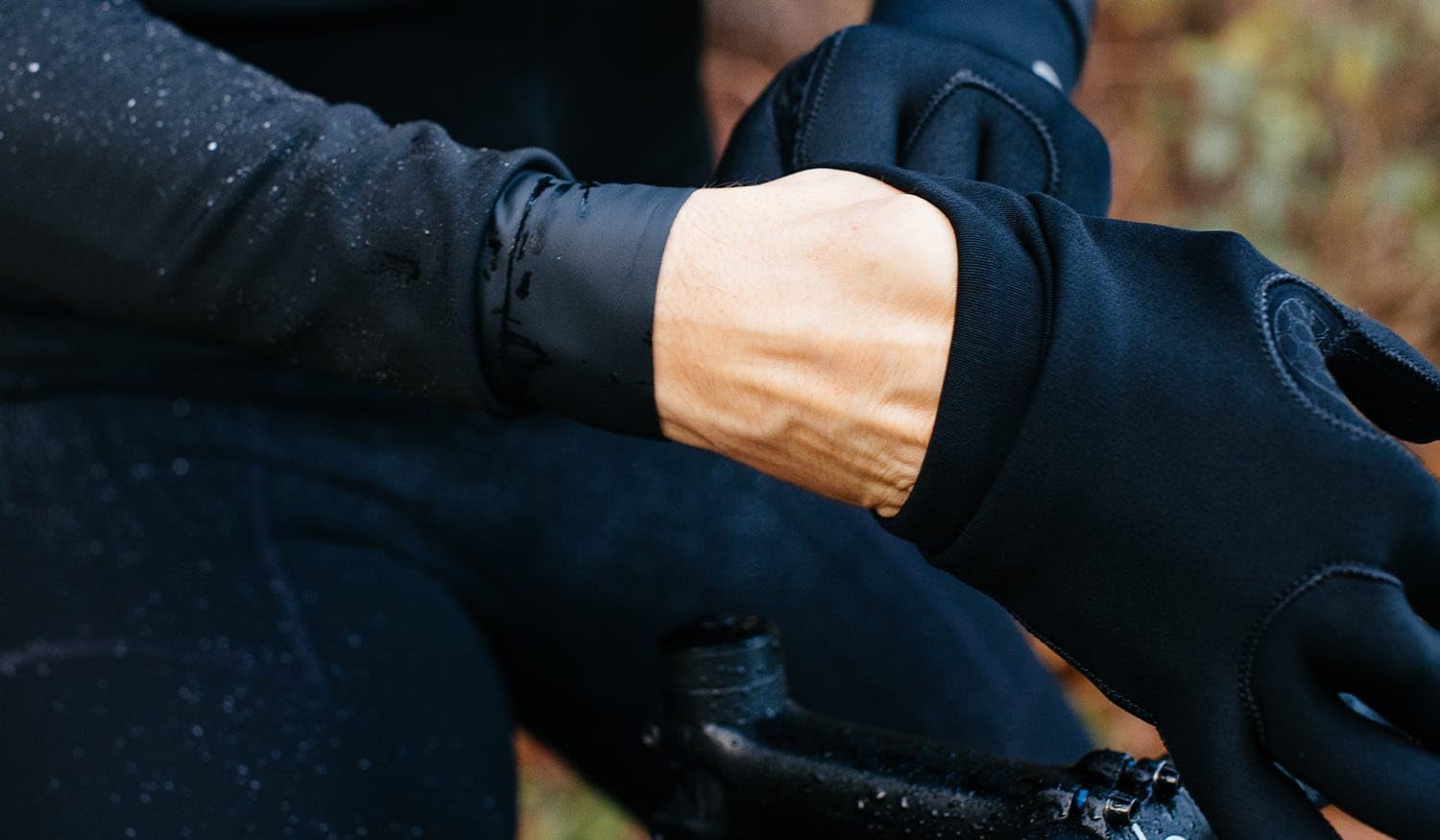 AGU Guanti invernali ciclismo neoprene neri 2mm