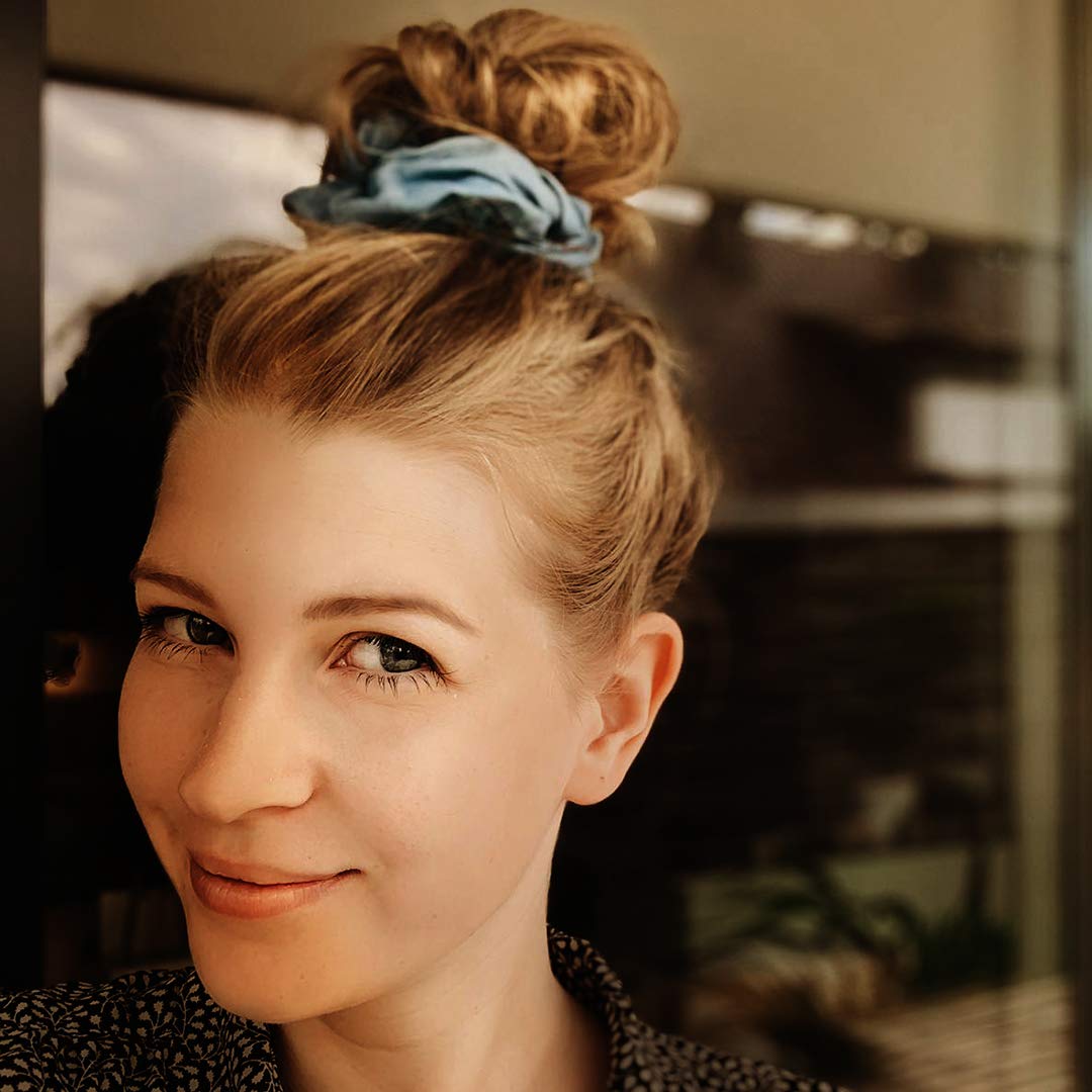 Super Soft LIKERY Scrunchies, Stonewashed - Image 4