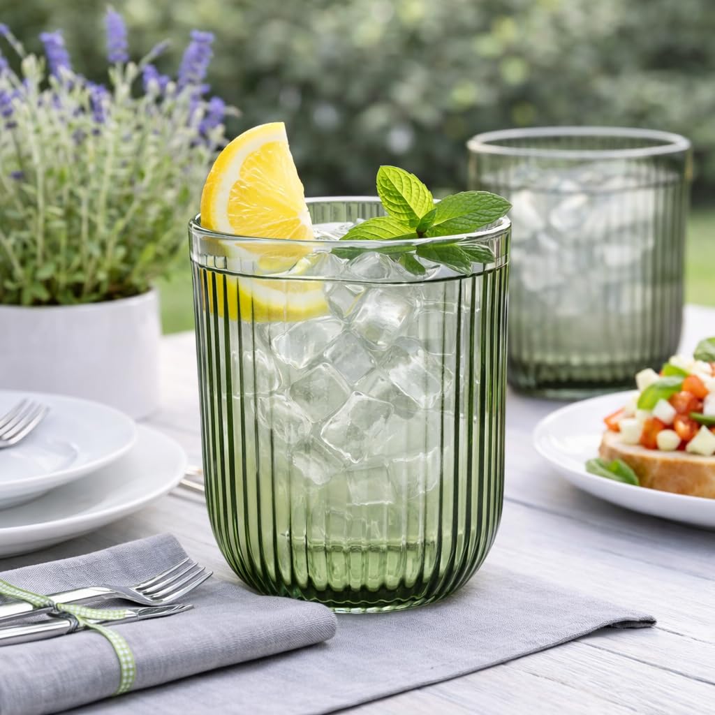 Set 6 Bicchieri Vetro Rigato 300 ml – Bicchieri Acqua e Cocktail Design Moderno, Bicchieri Colorati Eleganti per Tavola e Cucina, Resistenti Lavastoviglie, Tumbler in Vetro (Verde)