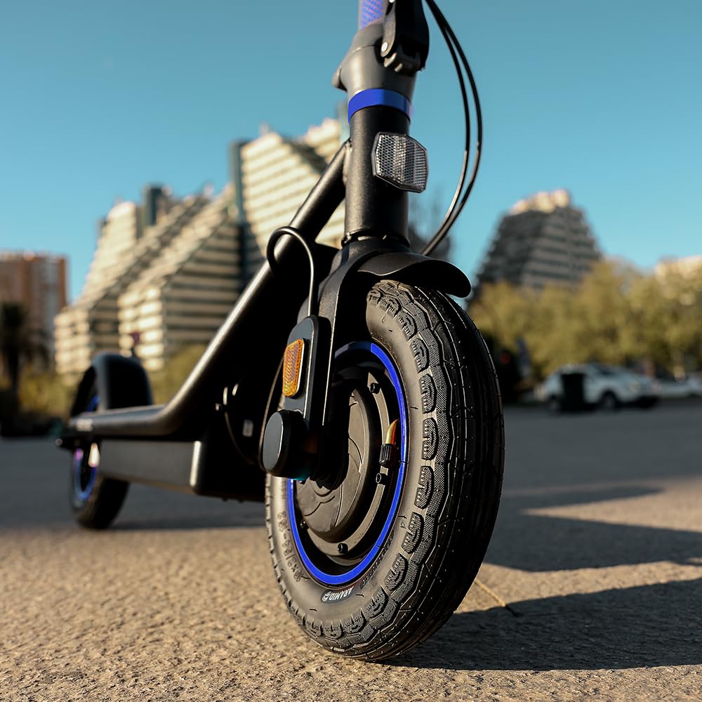 Cecotec Monopattino Elettrico Omologato con App Bongo D20 XL Connected. Potenza Massima di 630W, Autonomia fino a 20km, Ruote da 10”, Supera Pendenze, Freno Anteriore e Posteriore
