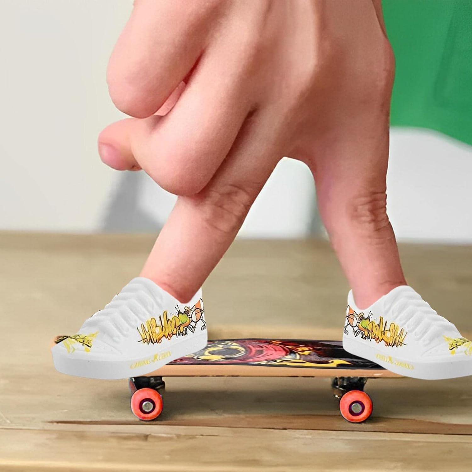 Jowxsx 1Pair Mini Finger Shoes, Mini Finger Shoes, Finger Pad Ginocchiere, Scarpe da tastiera, Mini Key Fob Scarpe, Finger Trainers, Breakdance, Finger Shoes
