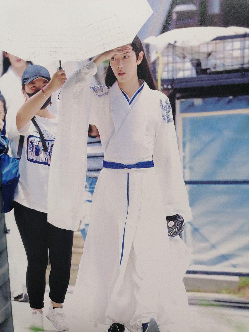 陳情令 肖戰 王一博 写真集　夏 Amazon.co.jp: 陳情令 王一博 肖戰 肖戦 王一博 写真集「夏」 博