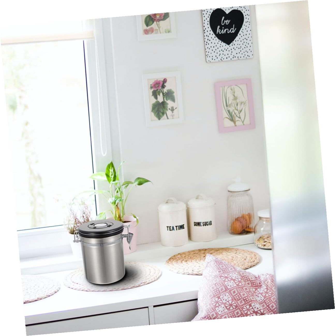 COHEALI Cat Food Sealed Storage Container with Spoon, Airtight Stainless Steel Animal Treat Canister 1.8l for Dog and Cat Food Preservation