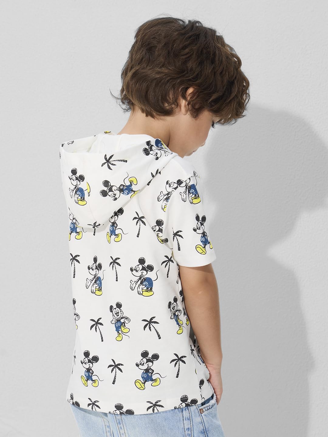 The Souled Store Mickey Mouse Beach Vibes Niños Manga Corta Blanco Allover Impreso Algodón Camisetas con Capucha