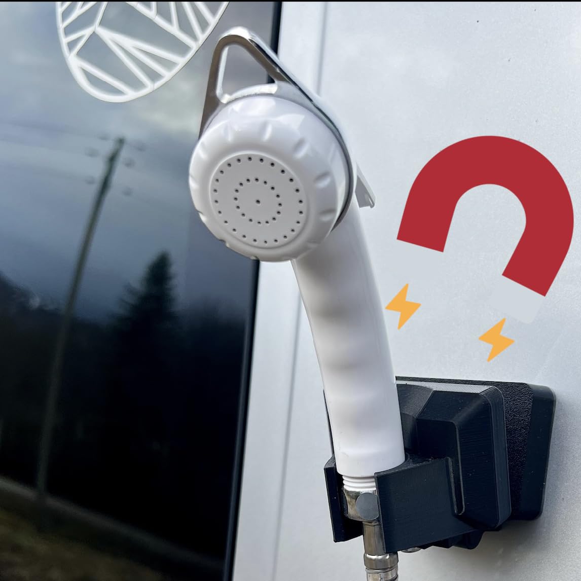 Support aimanté pour pommeau de douche REICH