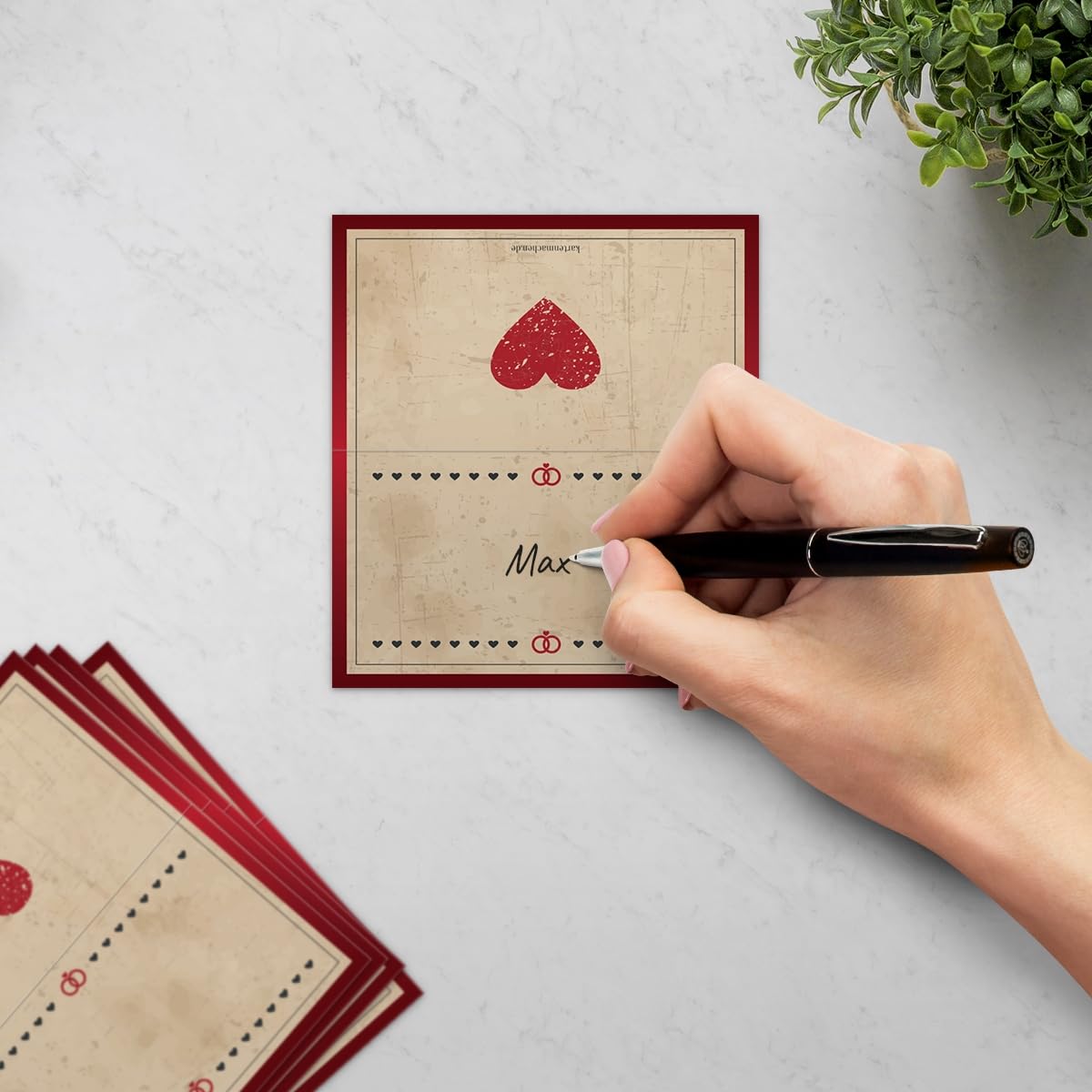 50 x Blanko Platzkarten Namenskarten Tischkarten Geburtstag Hochzeit - Vintage Herz in Rot