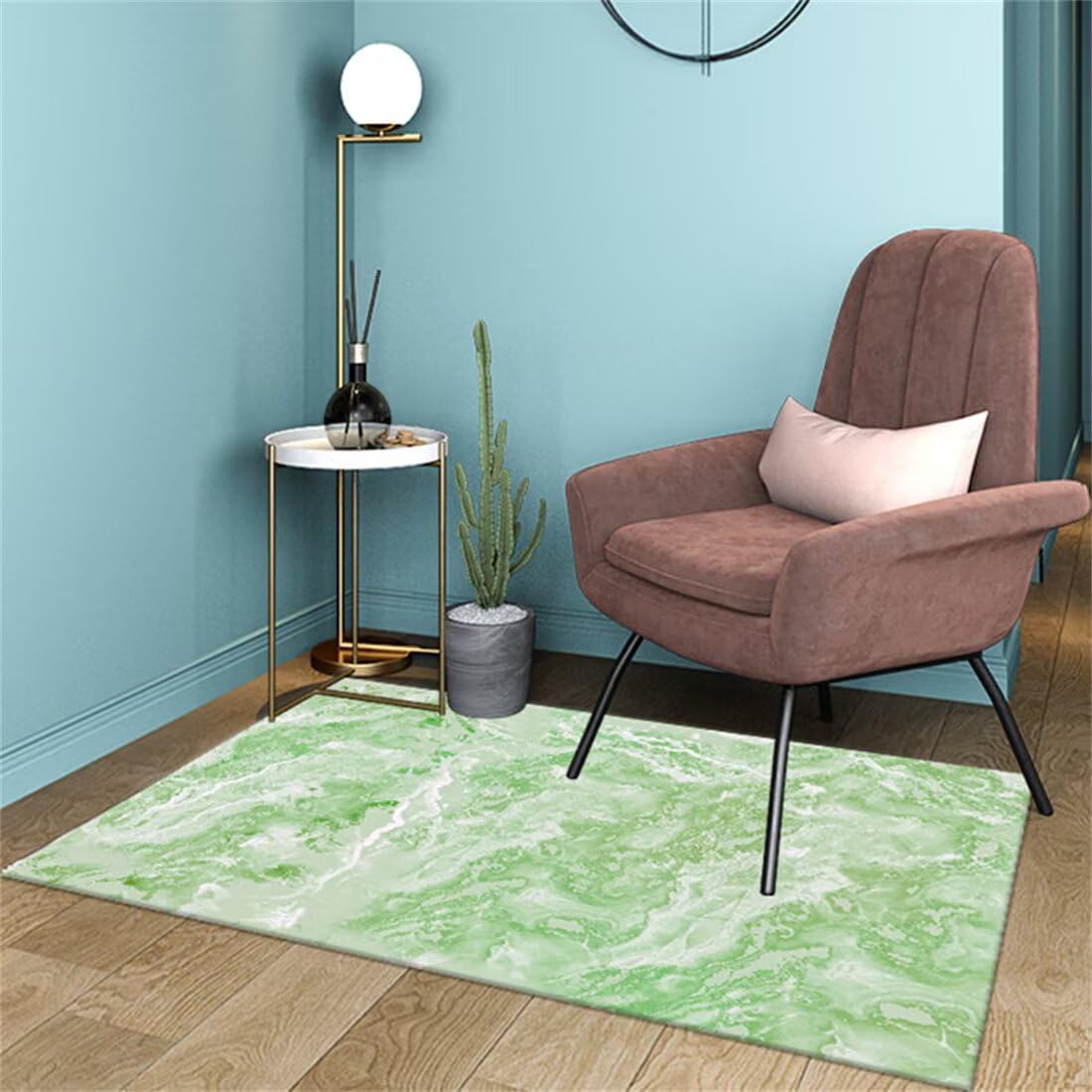 Tapis marbre vert antidérapant pour créer une ambiance zen dans votre décoration de chambre