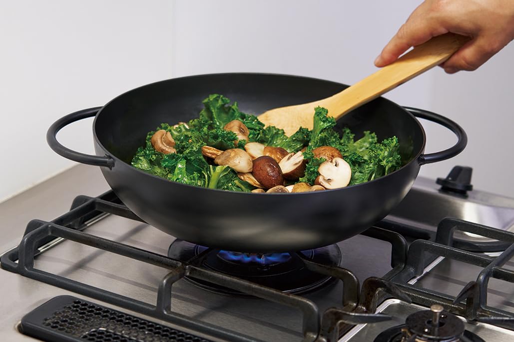 Amazon | 鉄鍋 Tetsu Wok 28cm フライパン 日本製 サビない