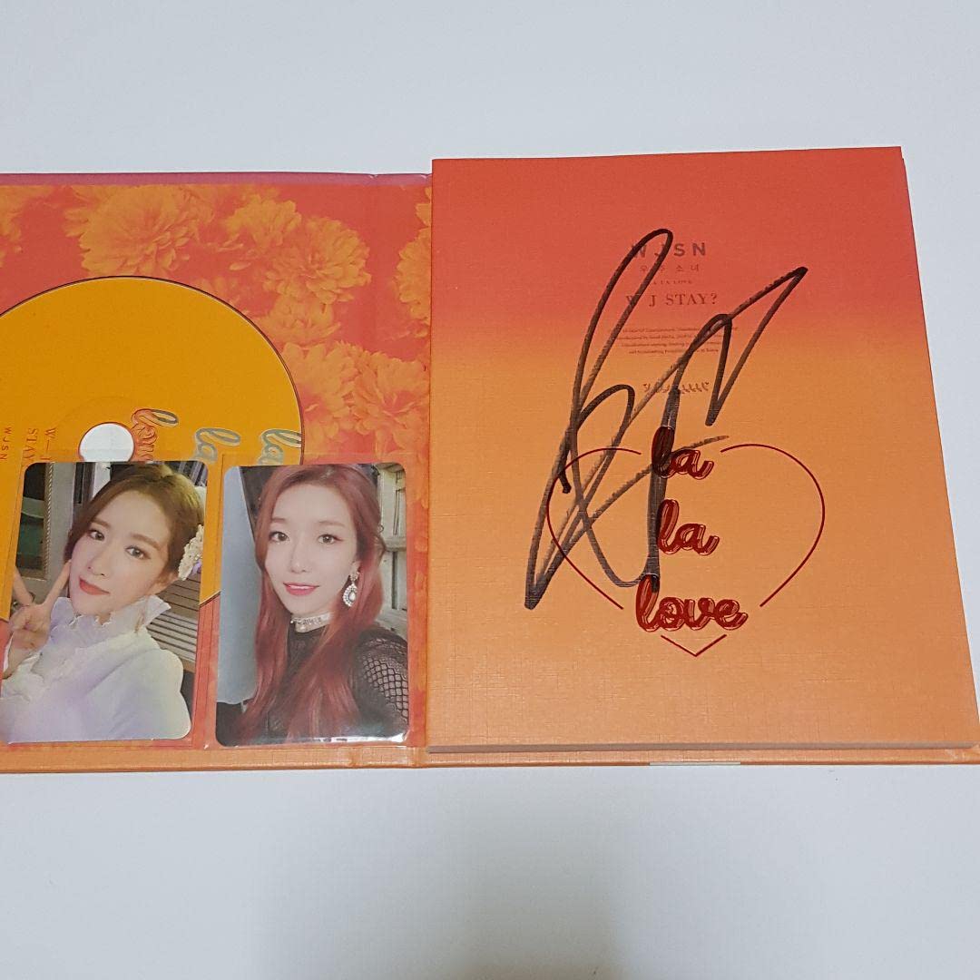 貴重　宇宙少女　WSJN  サインあり 貴重 宇宙少女 WSJN サインあり