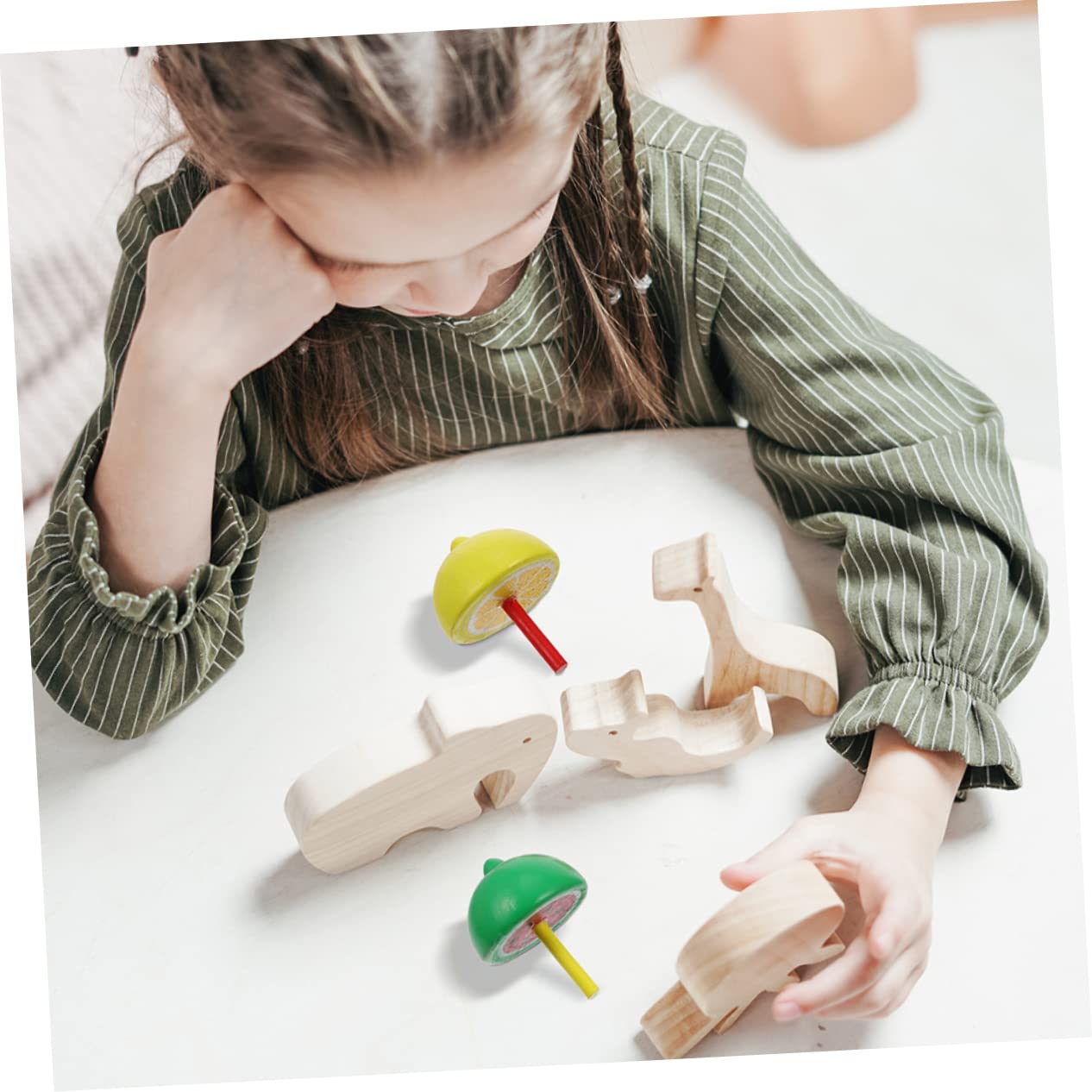 Yardwe Educational Wooden Spinning Tops 20pcs Kids Fruit Pattern Pull String Toys Random Style