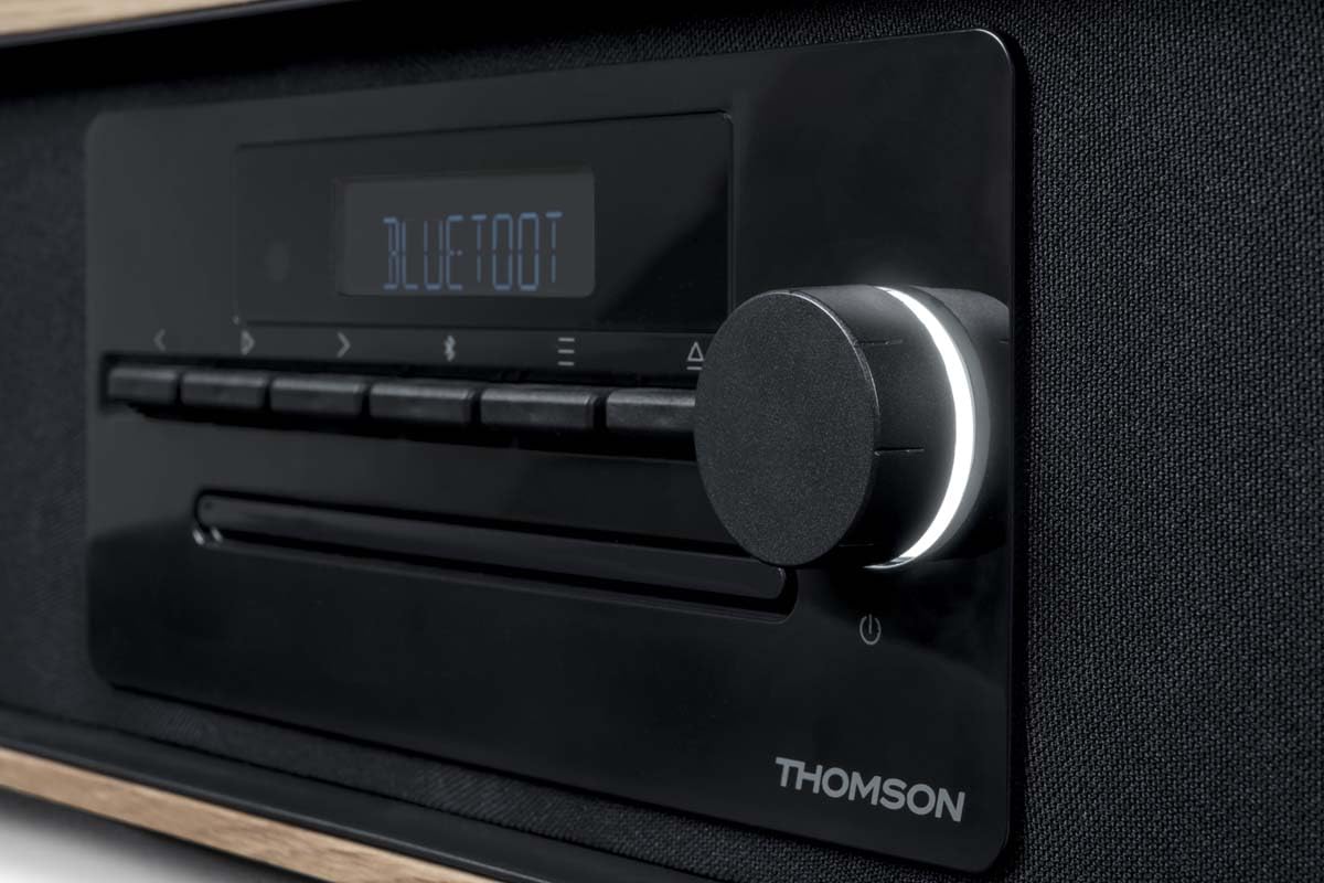 Microsistema Bluetooth - THOMSON - Nero - Radio FM/CD/MP3/USB/Induzione, 60W, Equalizzatore, Telecomando, Alimentatore. 230 V