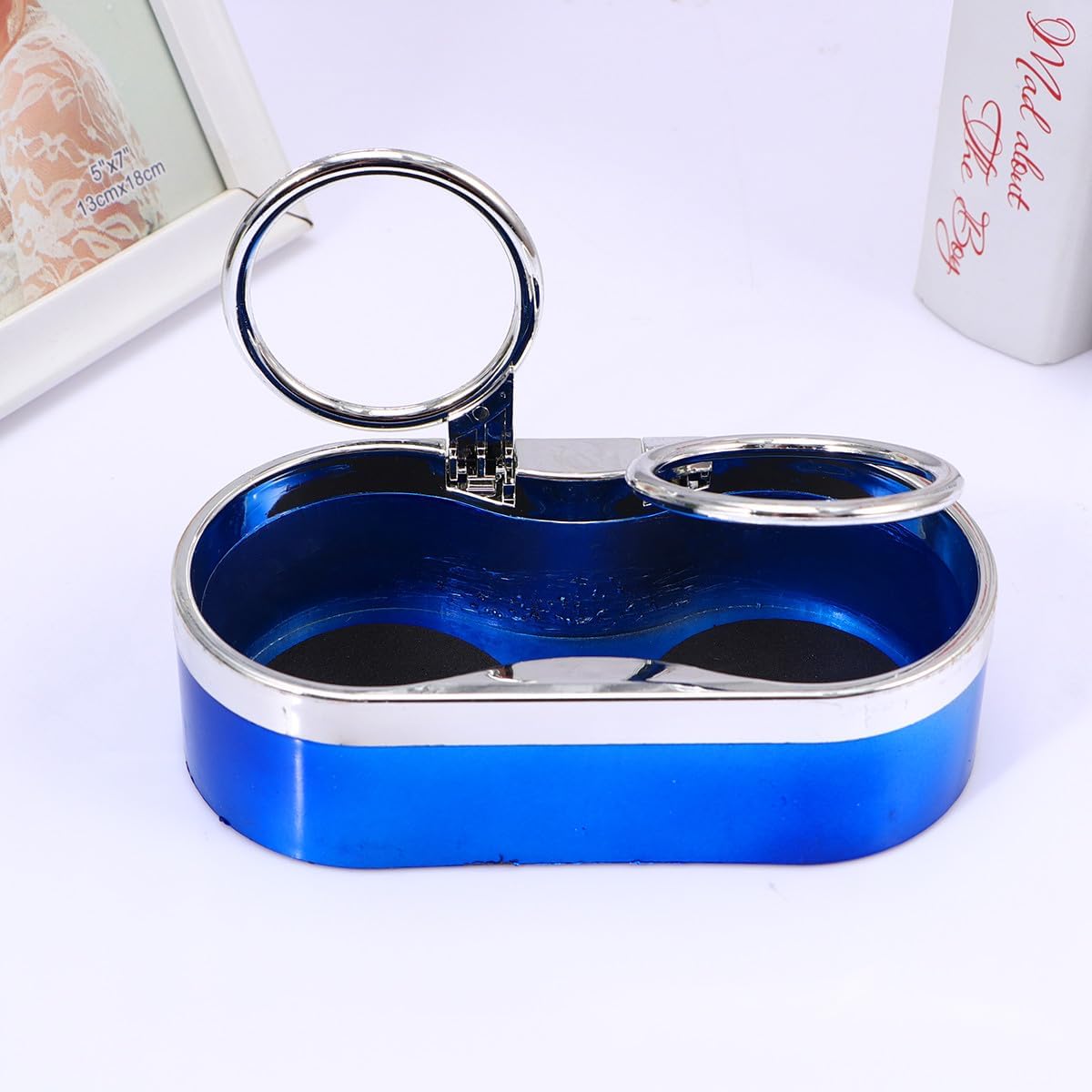 Car Double Cup Holder for Vehicles Plastic Universal Car Mug and Bottle Holder with Storage Automotive Interior Accessory Suitable for Trucks