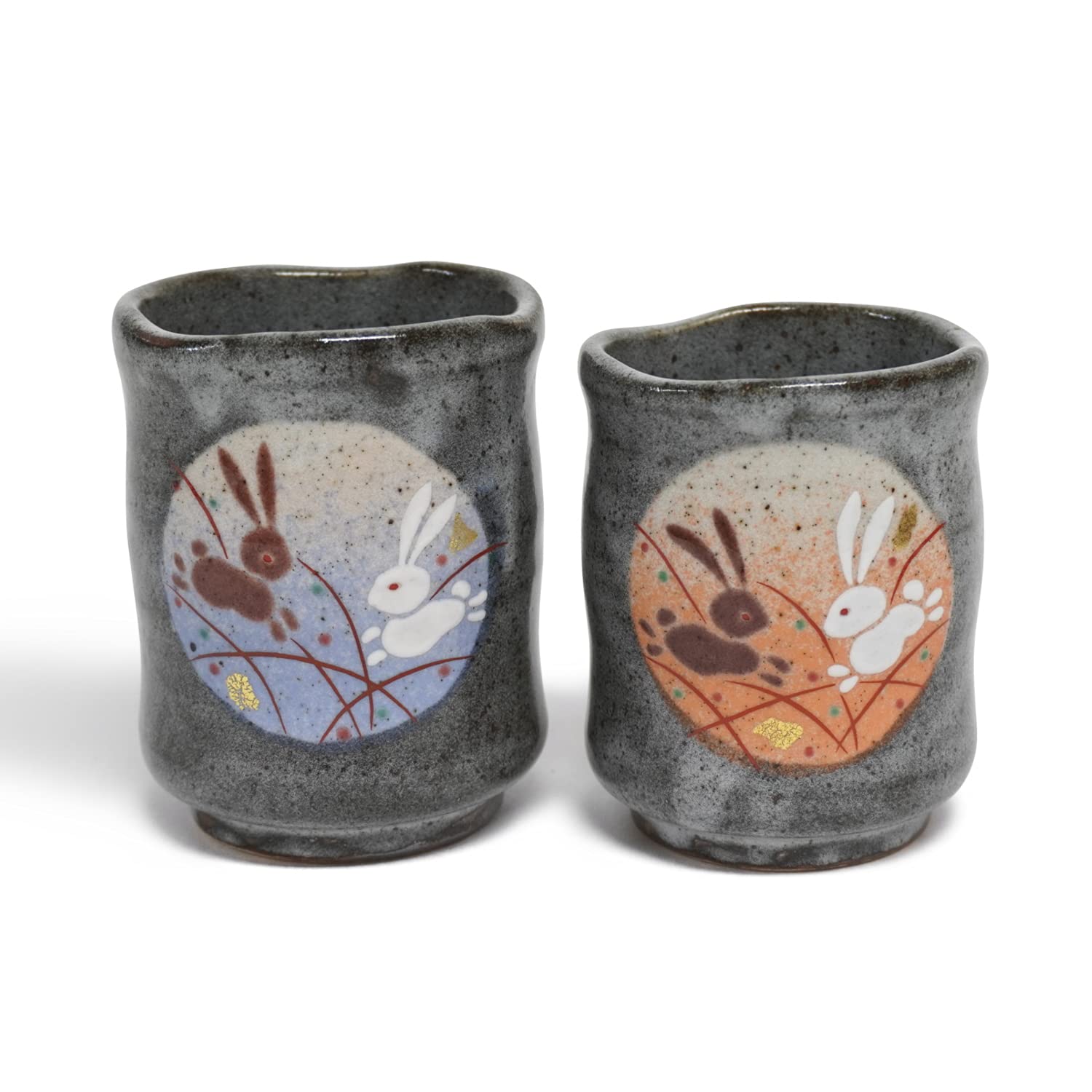 Kutani Ware Jumping Rabbit Japanese Teacups Yunomi pair Set (7.7 fl oz, 6.7 fl oz) k6-661
