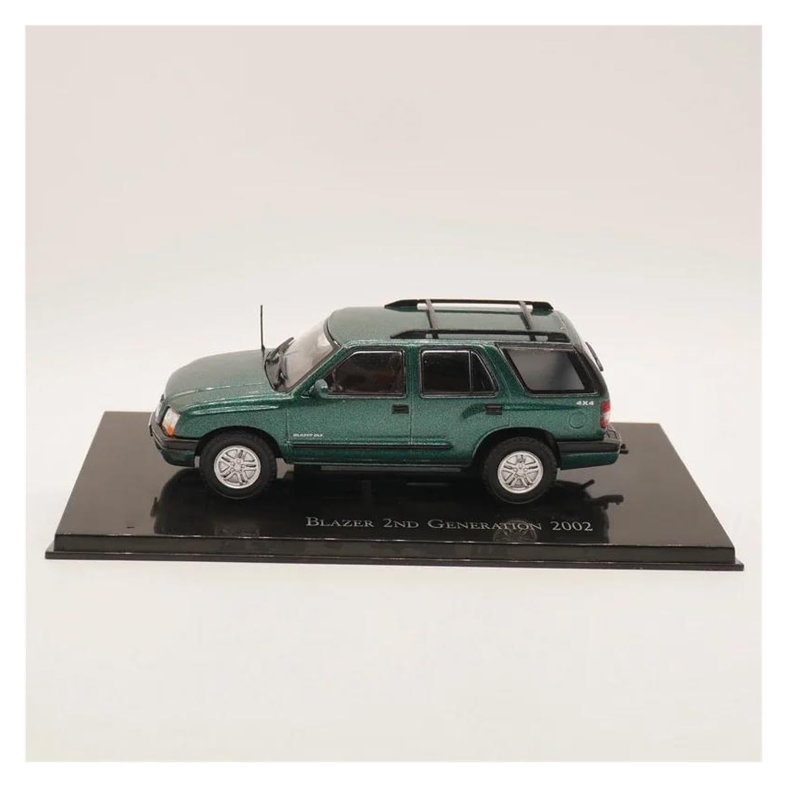 Metallo Scala Replica 1 43 per Blazer 2a generazione fuoristrada modello auto in lega collezione di decorazioni per la casa Hobby Veicoli Giochi Set