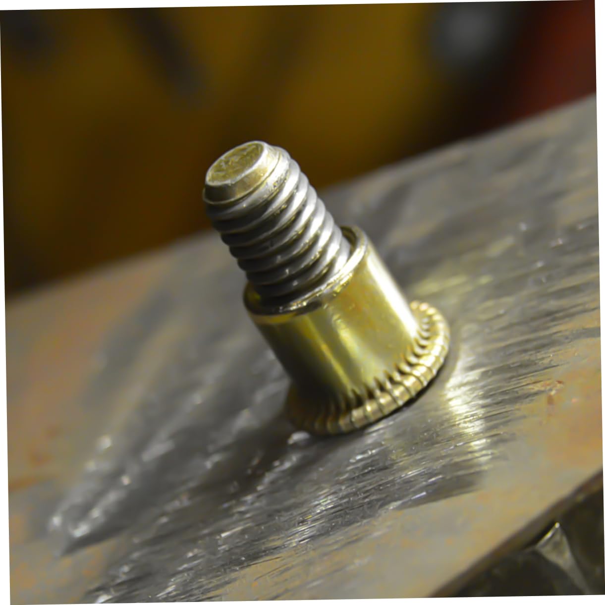 Cabilock 500 Pezzi Dado Per Rivetti a Pressione in Acciaio Al Carbonio Kit Di Dadi Per Rivetti Inserti Di Dado Rivetti Filettati Rivettare i Dadi Golden Acciaio Al Carbonio Zincato