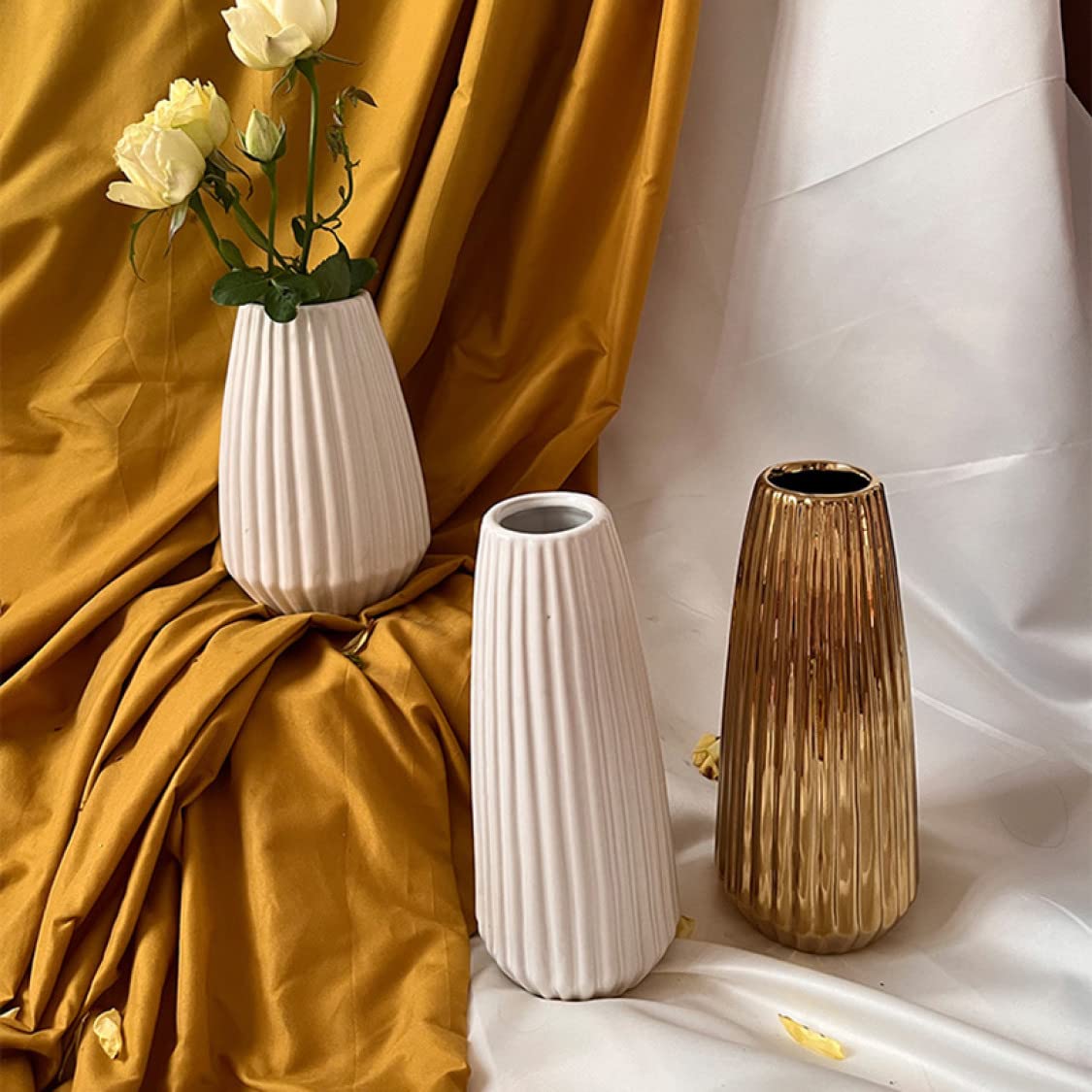 陶器製花瓶 ホワイトとゴールド Amazon.co.jp: YJFFQ 花瓶 白 ゴールド 花瓶 陶器 花瓶 花器フラワー