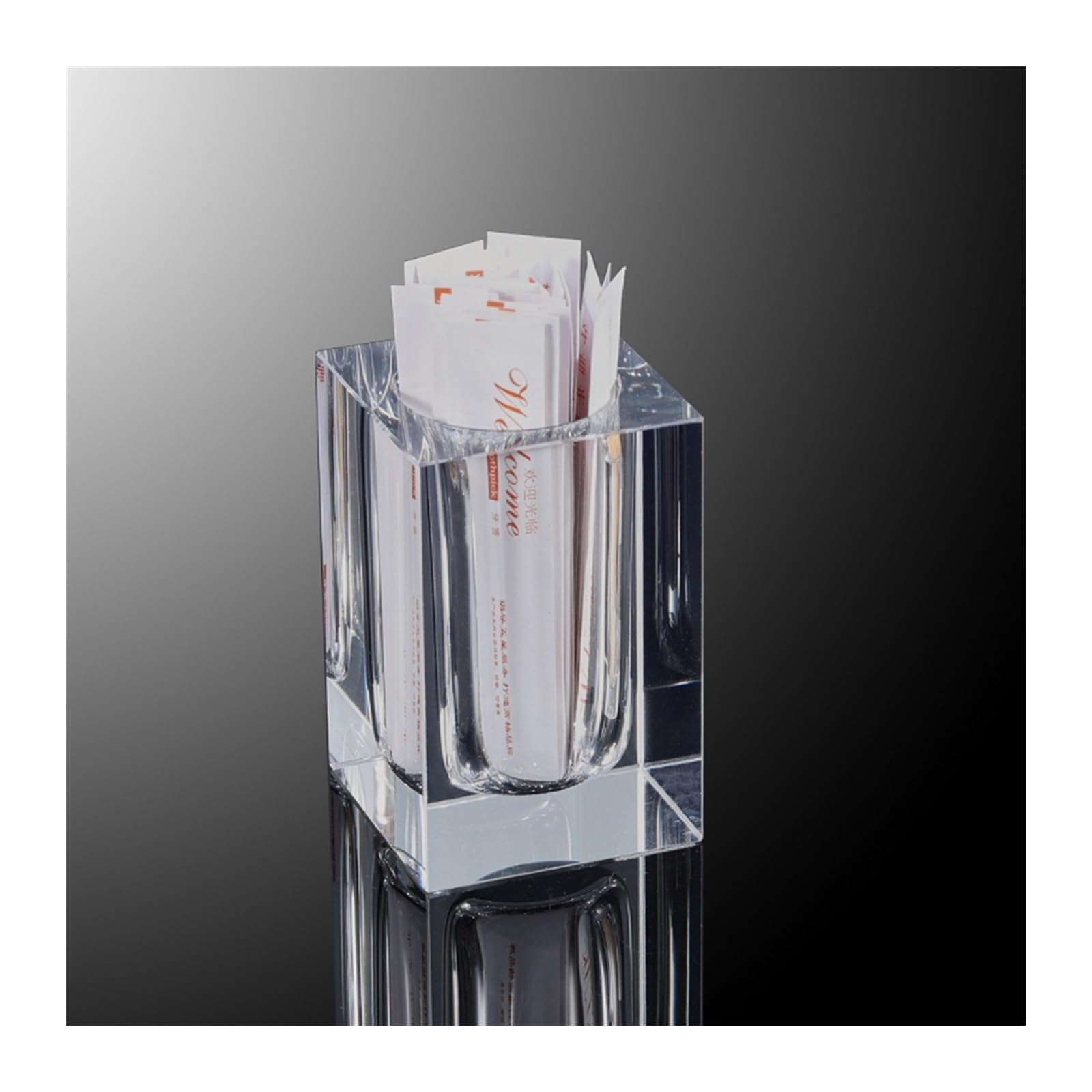 WDWDW Toothpicks Dispenser Toothpick Box Creative crystal glass holder transparent hotel household cotton swab restaurant storage jar