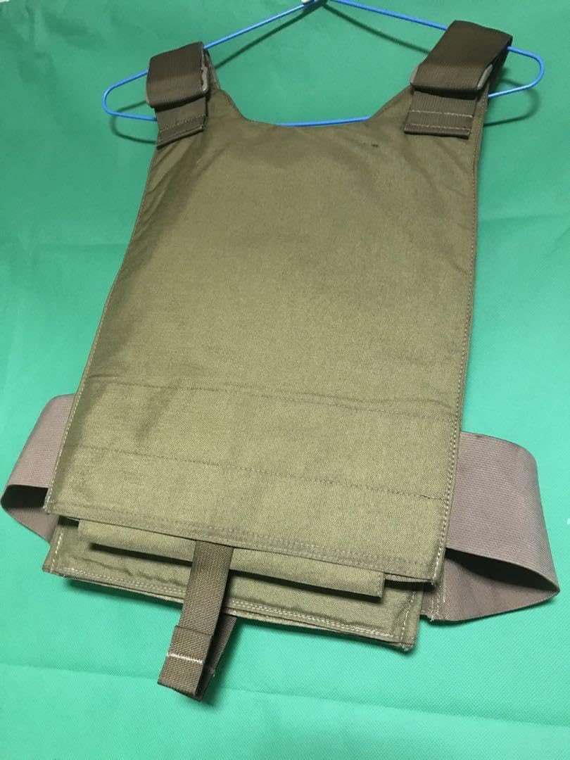 Amazon.co.jp: 実物 米軍 LBT 6094スリック CT : おもちゃ