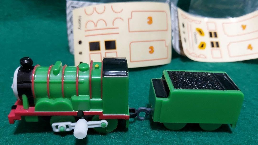 Amazon.co.jp: カプセルプラレール トーマス ヘンリー&ゴードン