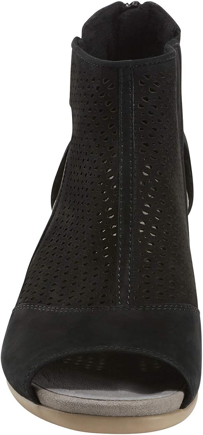 Earth Shoes Ivy Sahara