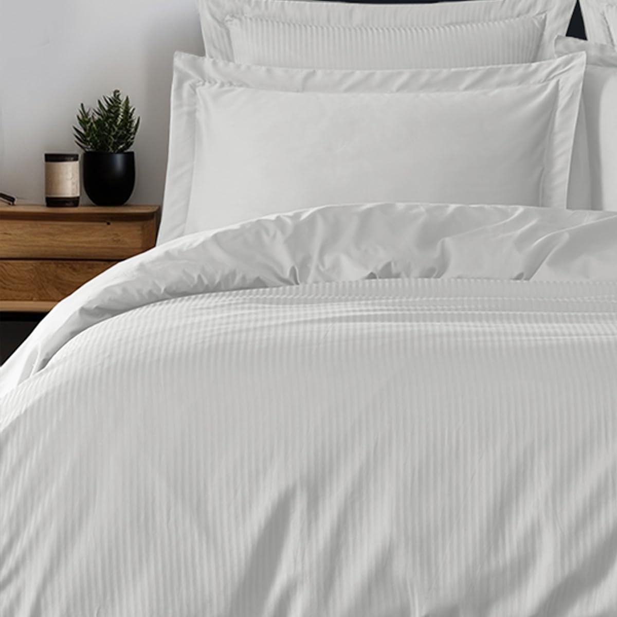 Sensei Maison - Housse de Couette rayée réversible Satin de Coton VERSALUXE - 260x240 cm - Blanc