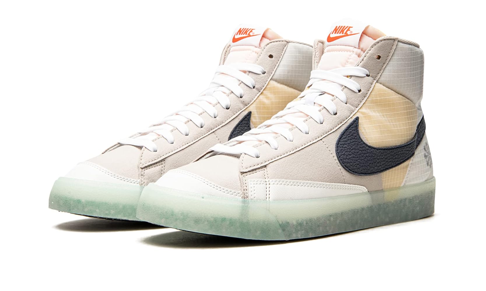 como tallan las nike blazer mid 77