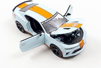 Amazon.com: Greenlight 2017 Chevy Camaro SS Gulf Oil (escala 1: 24