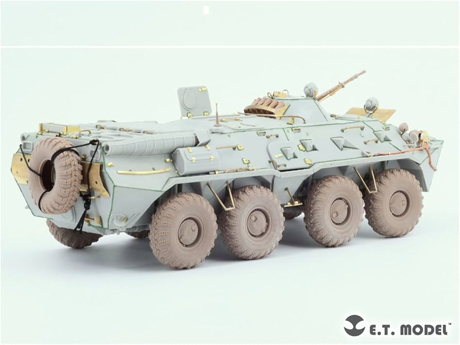 モノクローム 1/35 BTR-80 装甲兵員輸送車 連邦軍特殊任務部隊レジンフィギュア付き プラモデル MCT918 2zzhgl6 モノクローム 1/35 BTR-80 装甲兵員輸送車 連邦軍特殊任務部隊