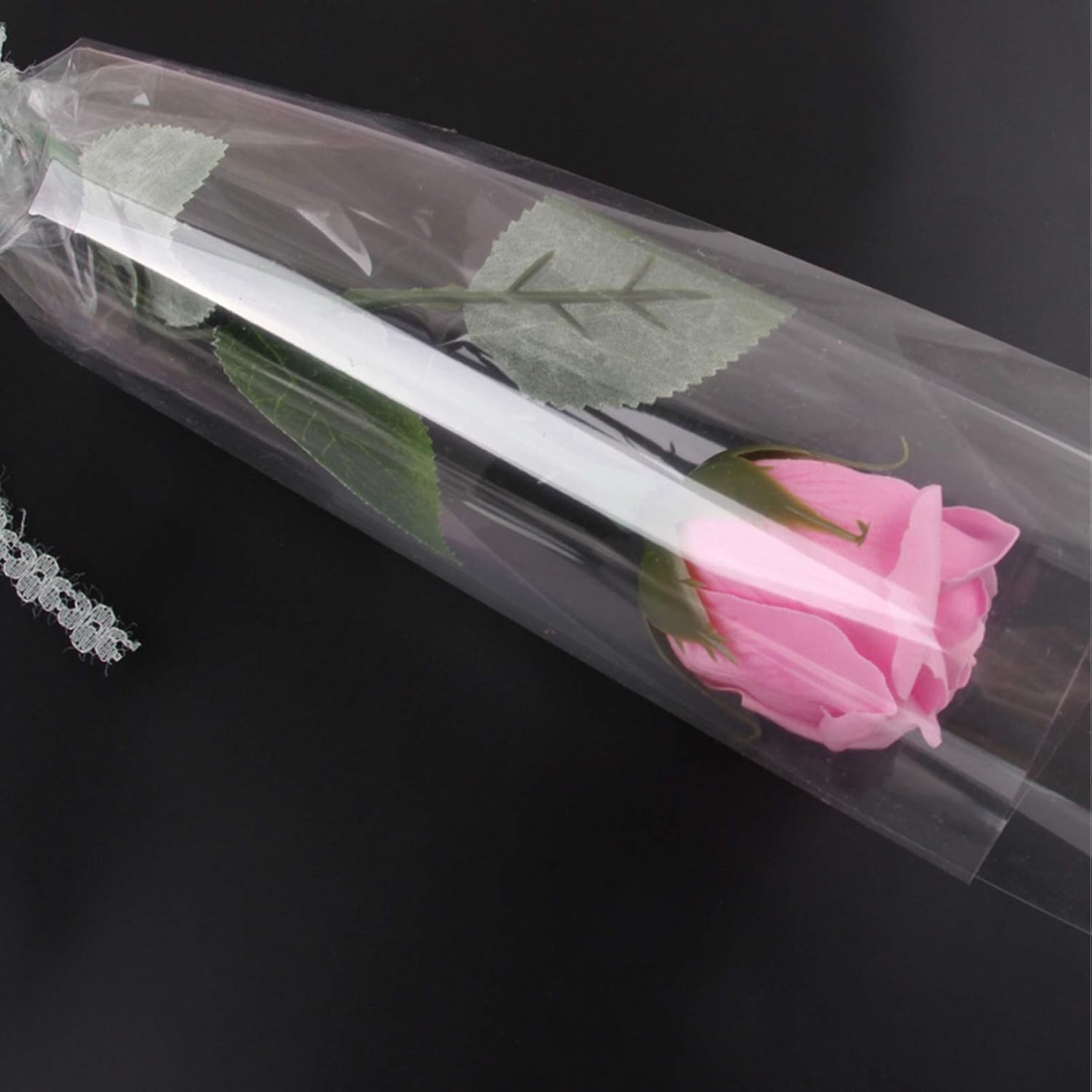 WATIIFUFU 1roll Flower Basket Wrapping Cellophane Wrapping Roll for Bouquets Safe Easy to Use