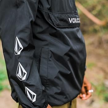 Volcom Men's Earth Tripper Half Zip Packable Windbreaker