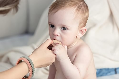 Miniatura 5 de Socub Juguete mordedor de silicona para bebés paquete de 4 pulseras de silicona suave sin BPA para bebés de más de 3 meses se puede llevar como