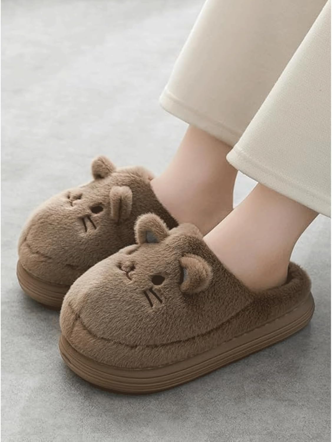 Generico Pantofole di Peluche A Tema Gatto, Calde E Antiscivolo | Adatto Sia Per Interni Che Per Esterni, Morbido E Confortevole (Grey 42 M EU)