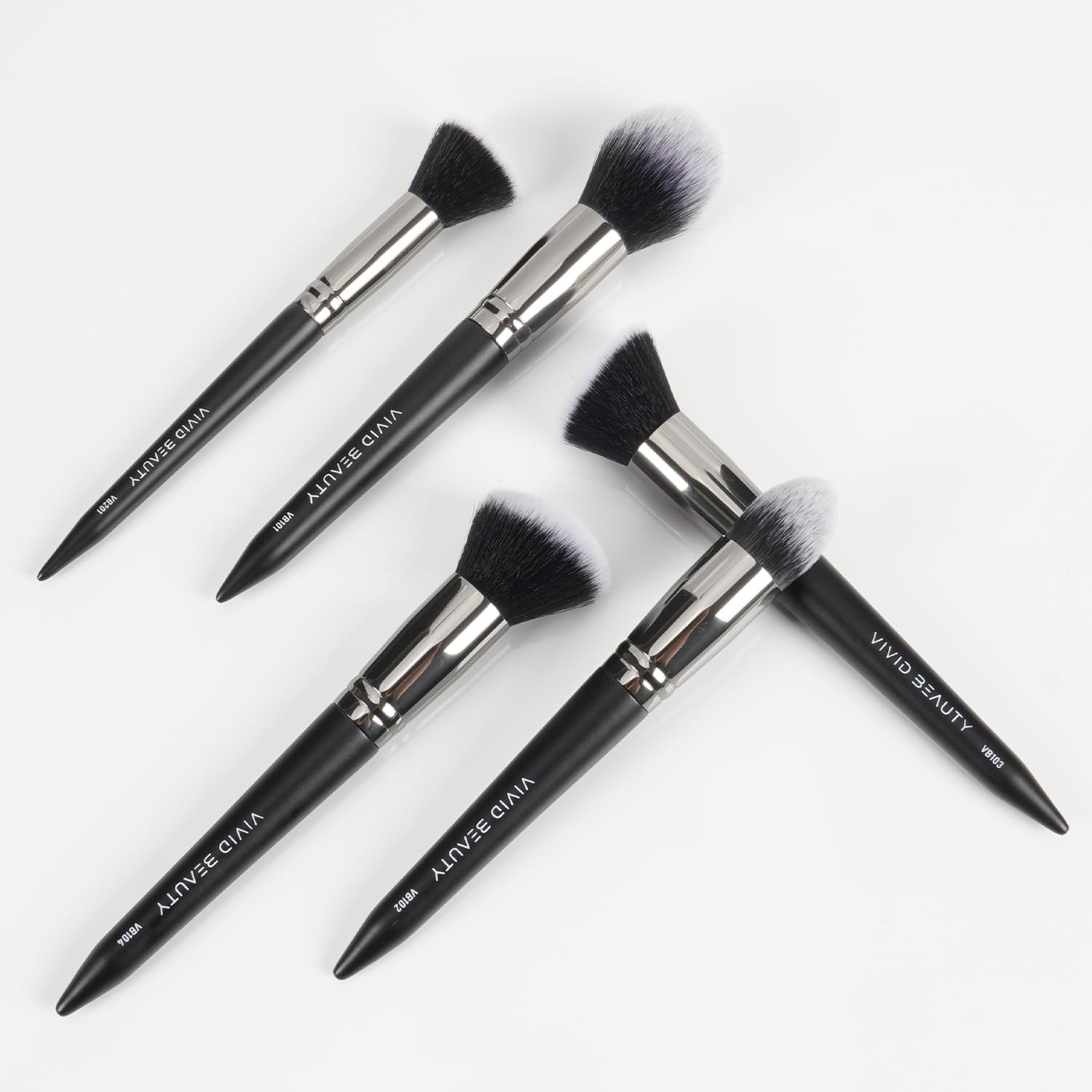 Juego de 5 brochas de maquillaje, suaves y respetuosas con la piel para un maquillaje facial impecable, incluye brocha para polvo y base, kit cosmético profesional para una aplicación