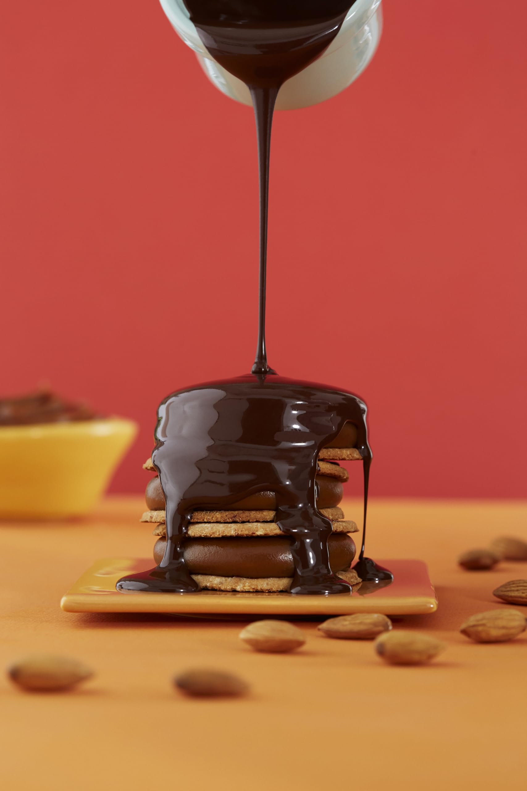 Havanna Alfajores Argentinos | Chocolate Semiamargo con Harina de Almendra | Galletas sin Gluten Rellenas de Dulce de Leche | Alfajores Tradicionales Gourmet | Caja 4 Unidades | 280g