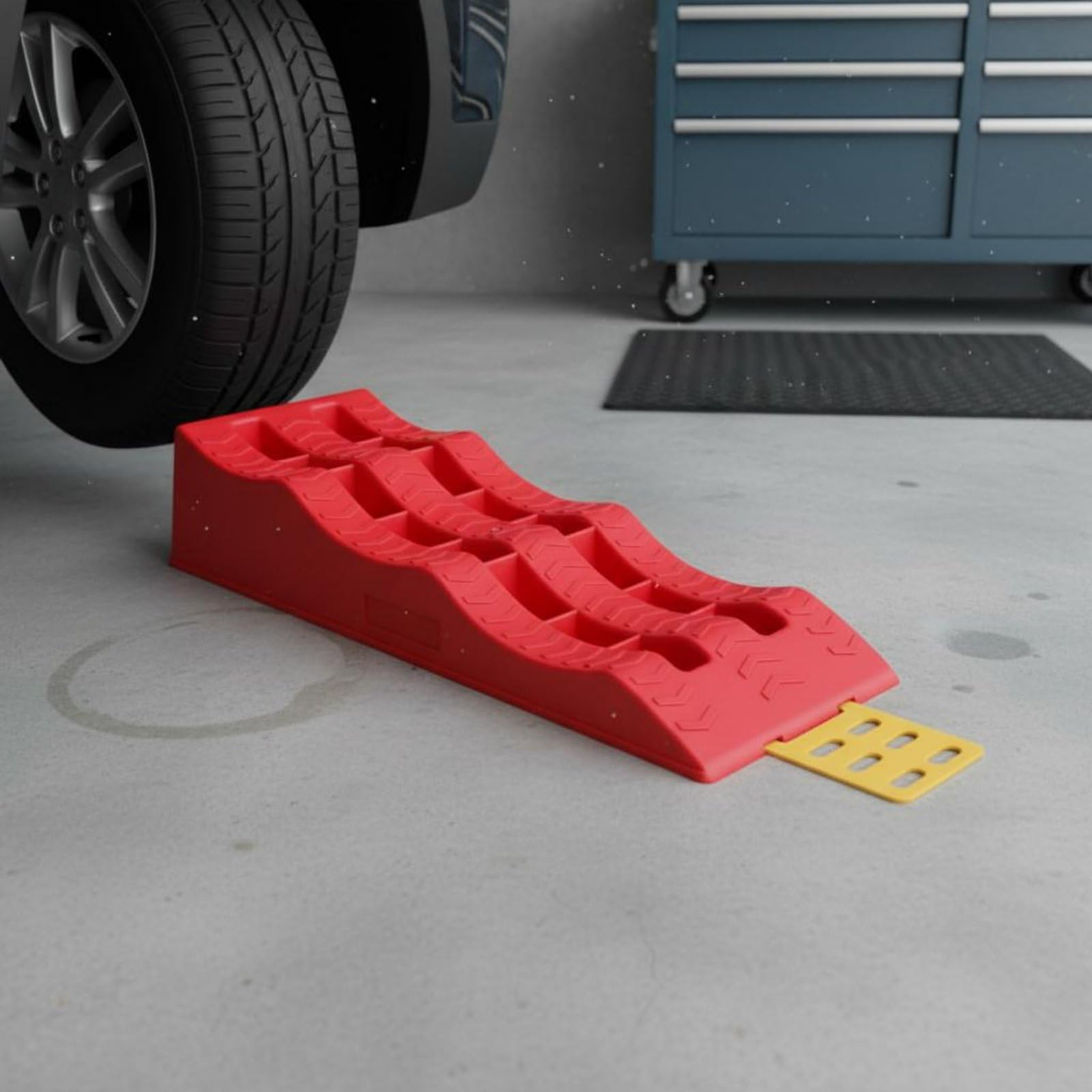 Rampa di Supporto Veicoli Set 2 Pezzi Rampe Livellamento Trazione Struttura Massiccia Plastica Antiscivolo per Pneumatici Adatto per Parcheggio Viaggi Aree Ricreative, Rosso