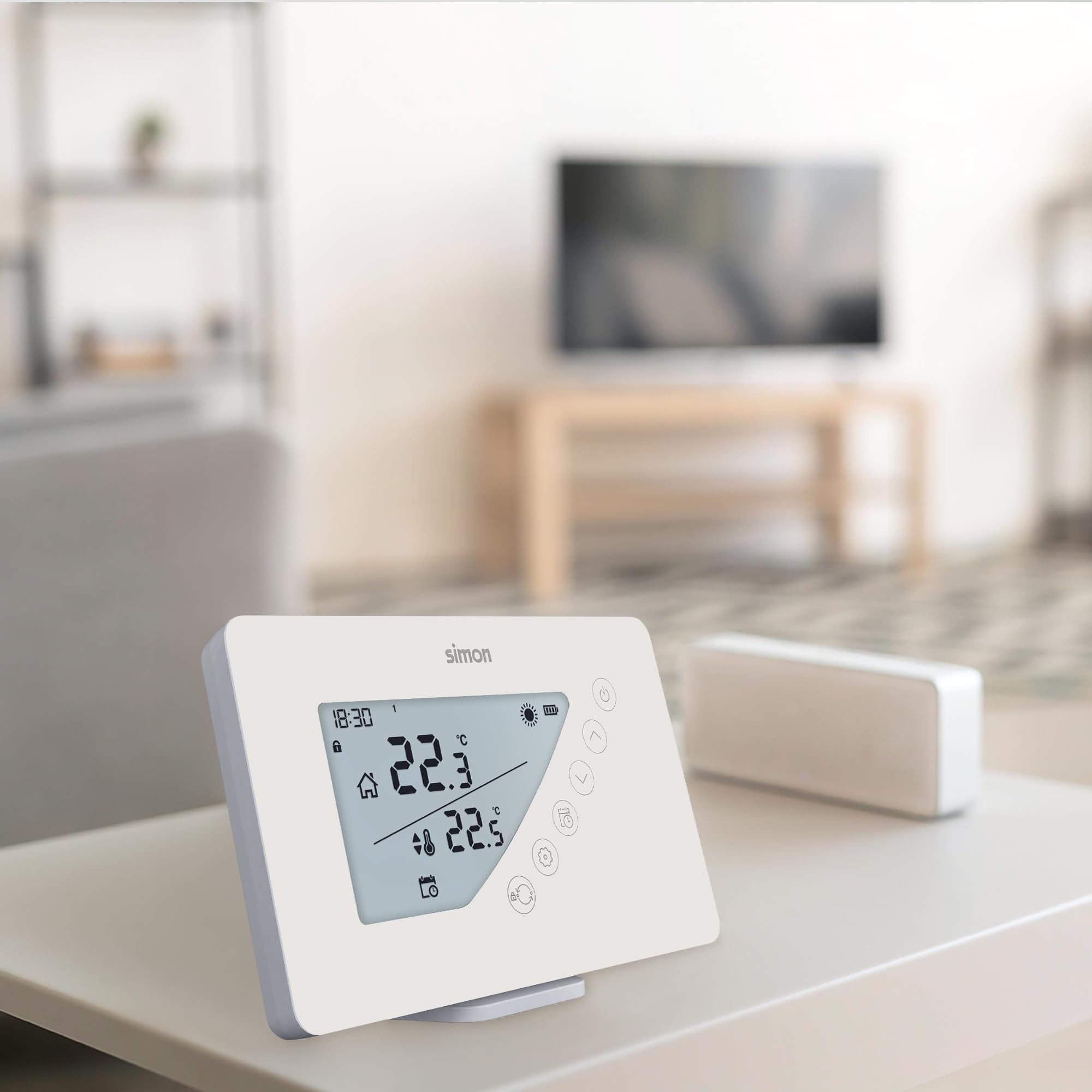 COATI - Termostato Digital Portátil, Programación Diaria y Semanal, Calefacción y Aire Acondicionado, Frío/Calor, Rango Temperatura 5º a 30º, Modo Confort y Económico, Color Blanco
