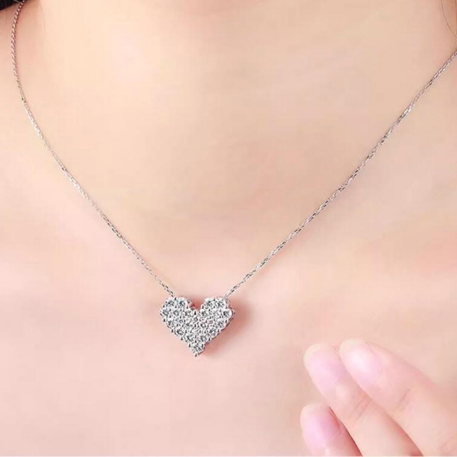 Collar de oro blanco de 9K/14K/18K para mujer, collar de corazón pavé de oro real con diamantes cultivados en laboratorio de 1,5 quilates