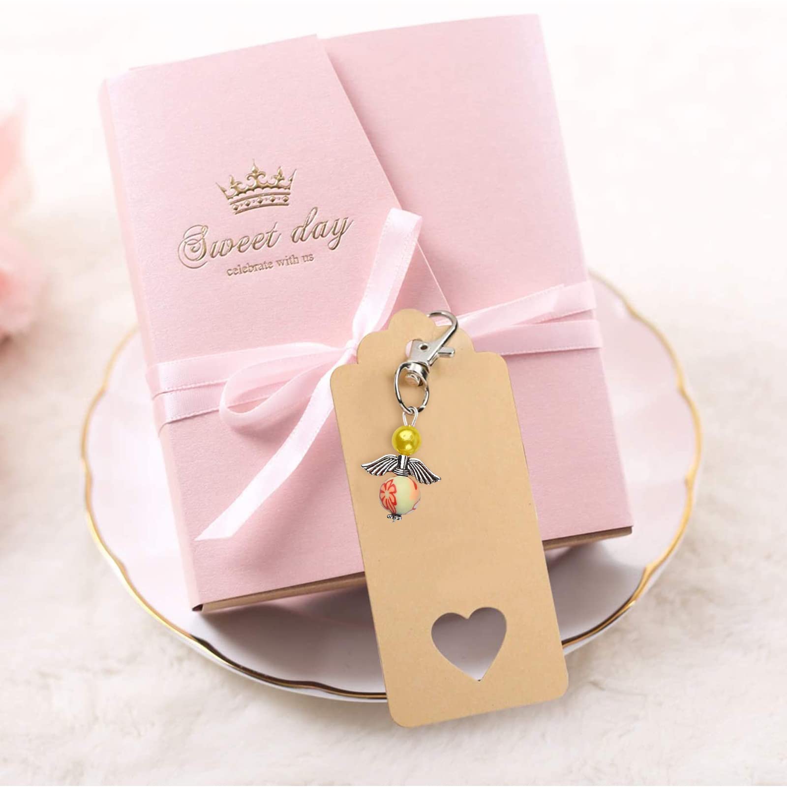 30 Pendentifs Ange Gardien Avec Sacs Organza - Cadeaux Communion, Baptême, Mariage - Étiq. Papier Kraft Personnalisable