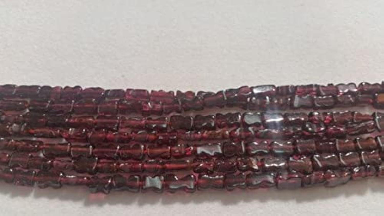 Garnet Rectangular Side Carving, pierres fines de grenat ciselé