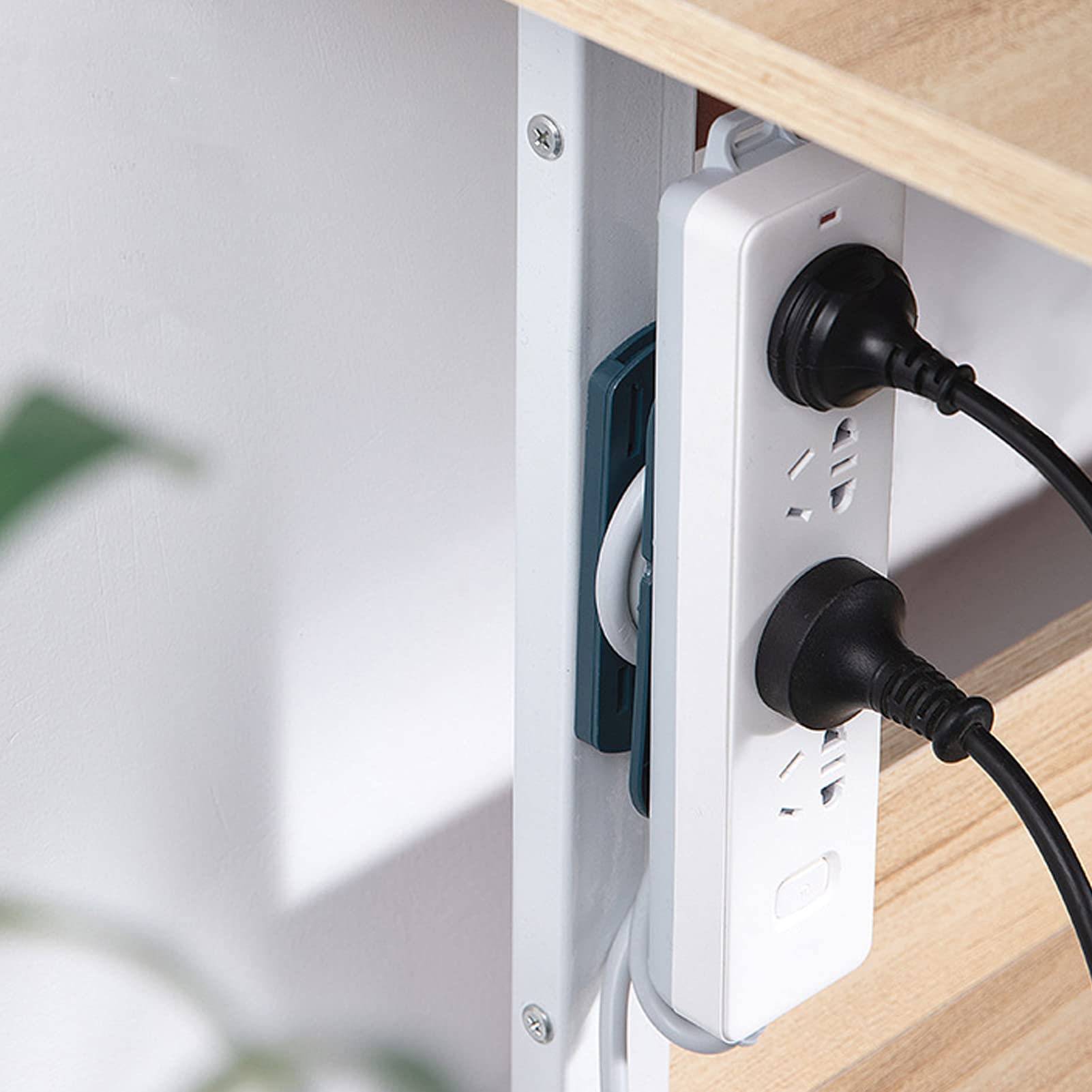 Amazon.co.jp: 電源タップ 固定ホルダー 電源タップ壁掛け 延長コード