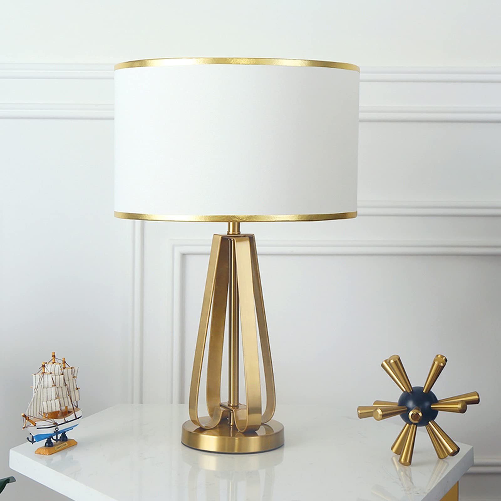 XANAYXWJ Lampada Lampada da Letto Lampade da Tavolo Lampade da Comodino in Ferro con Paralume in Tessuto Lampade da Comodino lussuose per l'home Office Cafe Restaurant Luce Notturna, 22,8" H