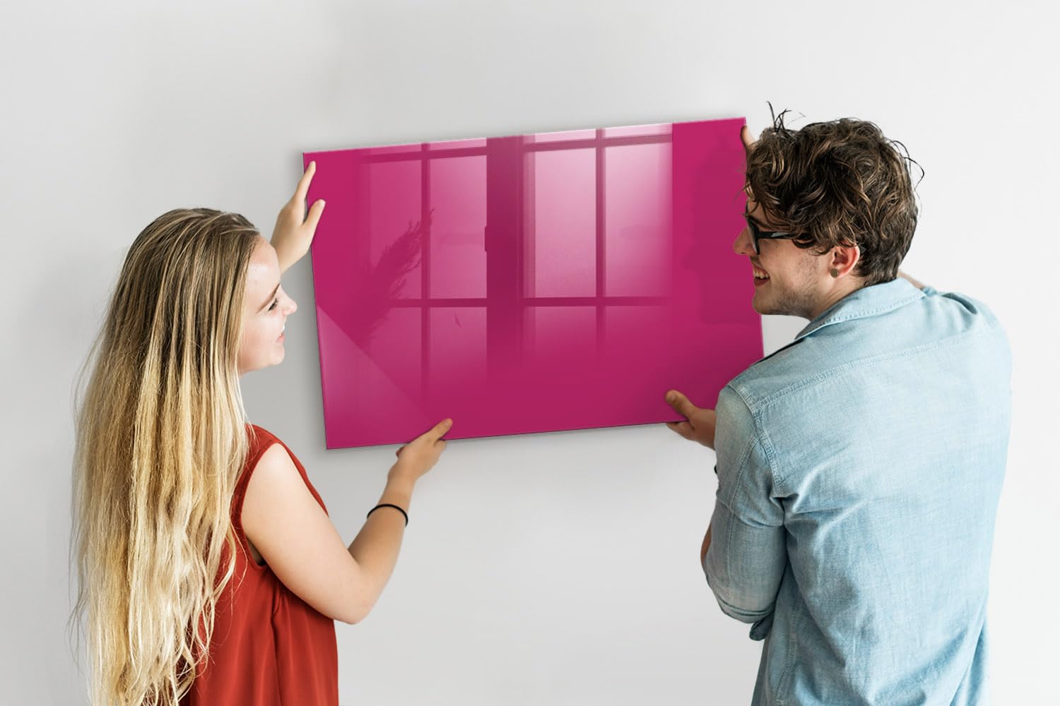 Pizarra blanca magnética de vidrio | Incluye imanes fuertes neodimio, rotulador y borrador | Superficie templada resistente al uso intensivo- 90x60 - Color rosa fuerte