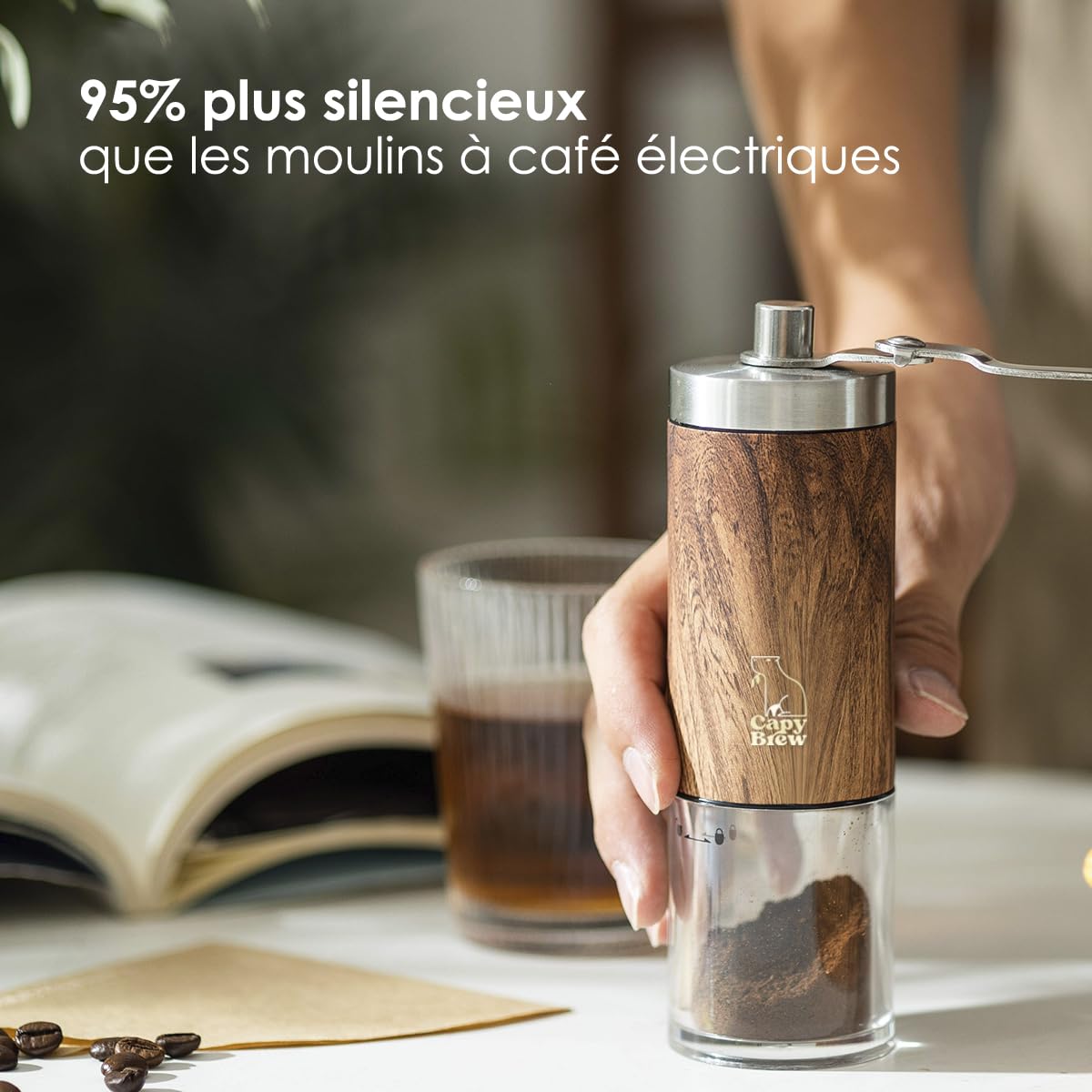 Moulin à Café Manuel Réglable en Acier Inox, Meules en Céramique – Silencieux et Portable pour Expresso, Moka, French Press et Aeropress – Coffee Grinder Aspect Bois pour Maison et Voyage – Capy Brew