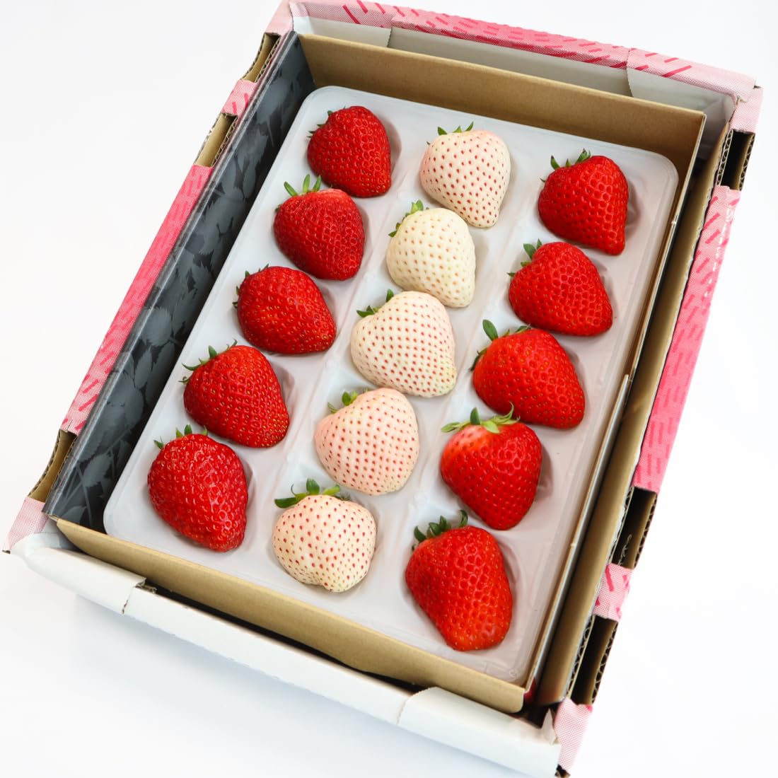 Amazon | 大粒 3品種 いちご 食べ比べ セット(約400g～600g) 白いちご  