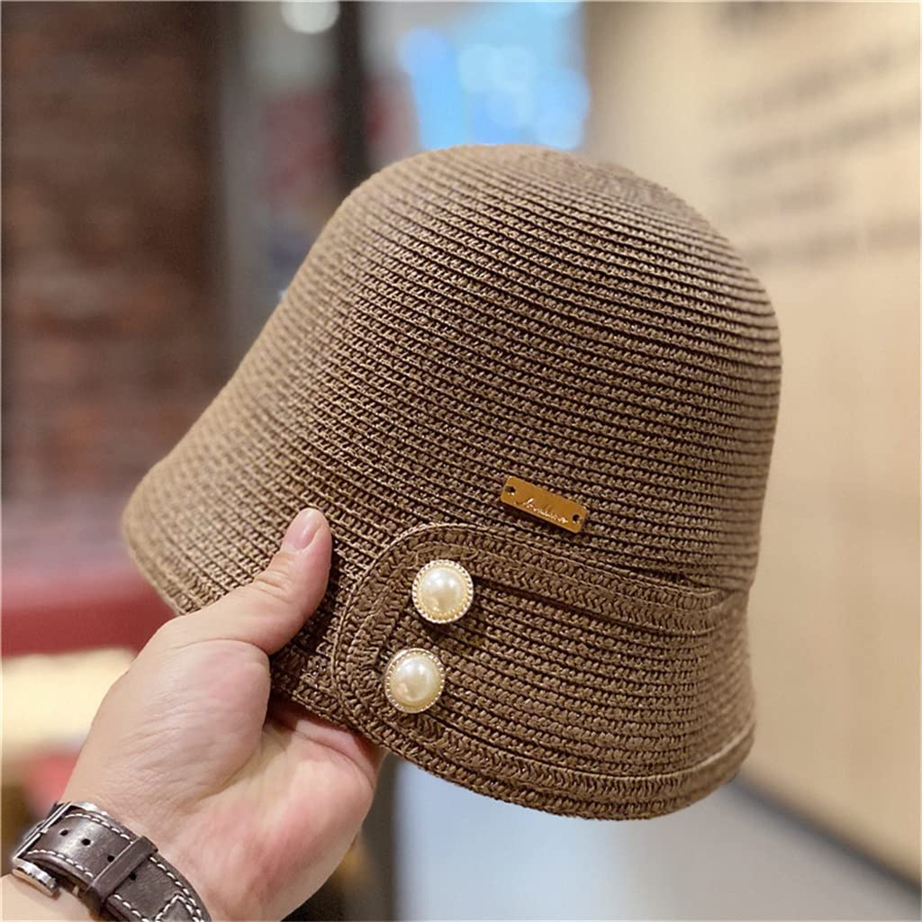 Chapeaux d'été élégants en paille pour des vacances à la plage réussies