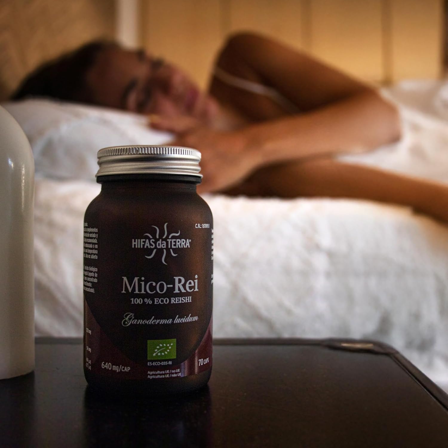 HIFAS DA TERRA - Mico-Rei Extracto Puro de Reishi (Ganoderma lucidum) extracto puro + Vitamina C natural - Extracto de Hongos - Defensas, Circulación y Bienestar Integral - Refill 60 Cápsulas