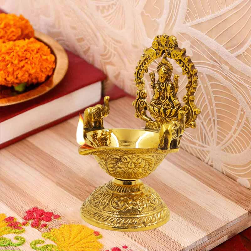 Messing-Laxmi-Ganesh-Diya – Große Öllampe Für Puja, Tempel & Heimdekoration In Goldoptik (17,8 Cm)