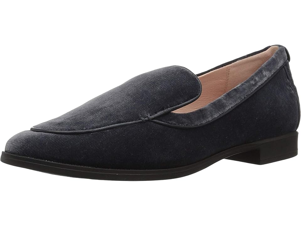 

Taryn Rose Bryn (Midnight Velvet) Women's Shoes, Black