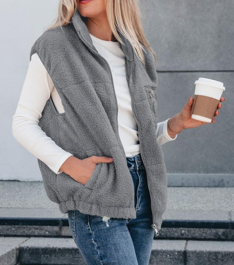 Women's Oversized Sherpa Vest Casual Warm Fleece Fuzzy Jackets Sleeveless Zip Up Cozy Vests Outerwear with Pockets - Image 3
